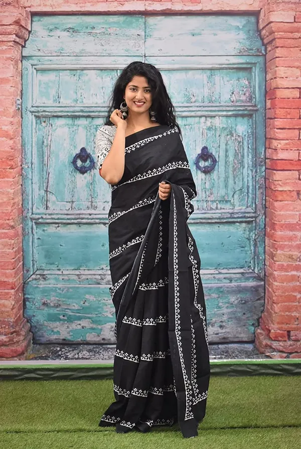 Handicraft_Women's_Block_Print_Pure_Soft_Cotton_Saree_With_Blouse_Piece_With_Blouse_Piece